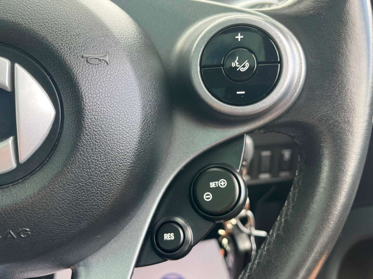 2017 SMART FORFOUR 2017 SMART FORFOUR