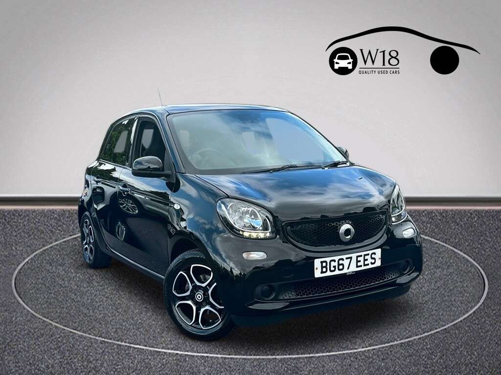A 2017 SMART FORFOUR 0.9T Prime (Premium) Hatchback 5dr Petrol Manual Euro 6 (s/s) (90 ps) A 2017 SMART FORFOUR 0.9T Prime (Premium) Hatchback 5dr Petrol Manual Euro 6 (s/s) (90 ps)