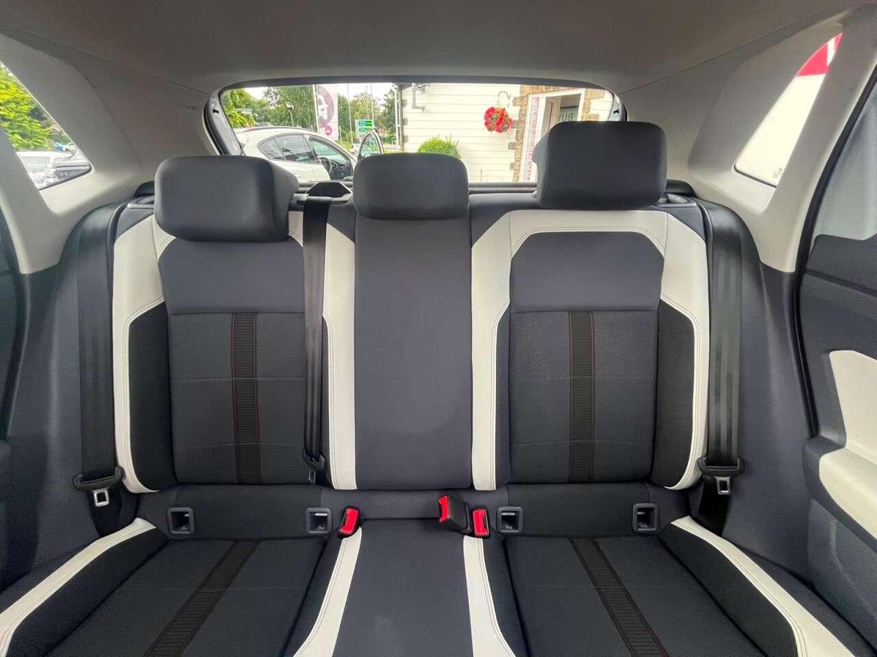 2019 VOLKSWAGEN POLO 2019 VOLKSWAGEN POLO