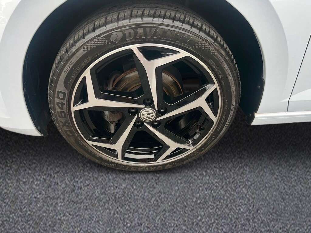 2019 VOLKSWAGEN POLO 2019 VOLKSWAGEN POLO