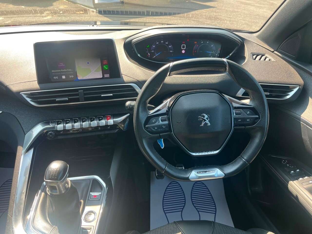 2019 PEUGEOT 3008 2019 PEUGEOT 3008