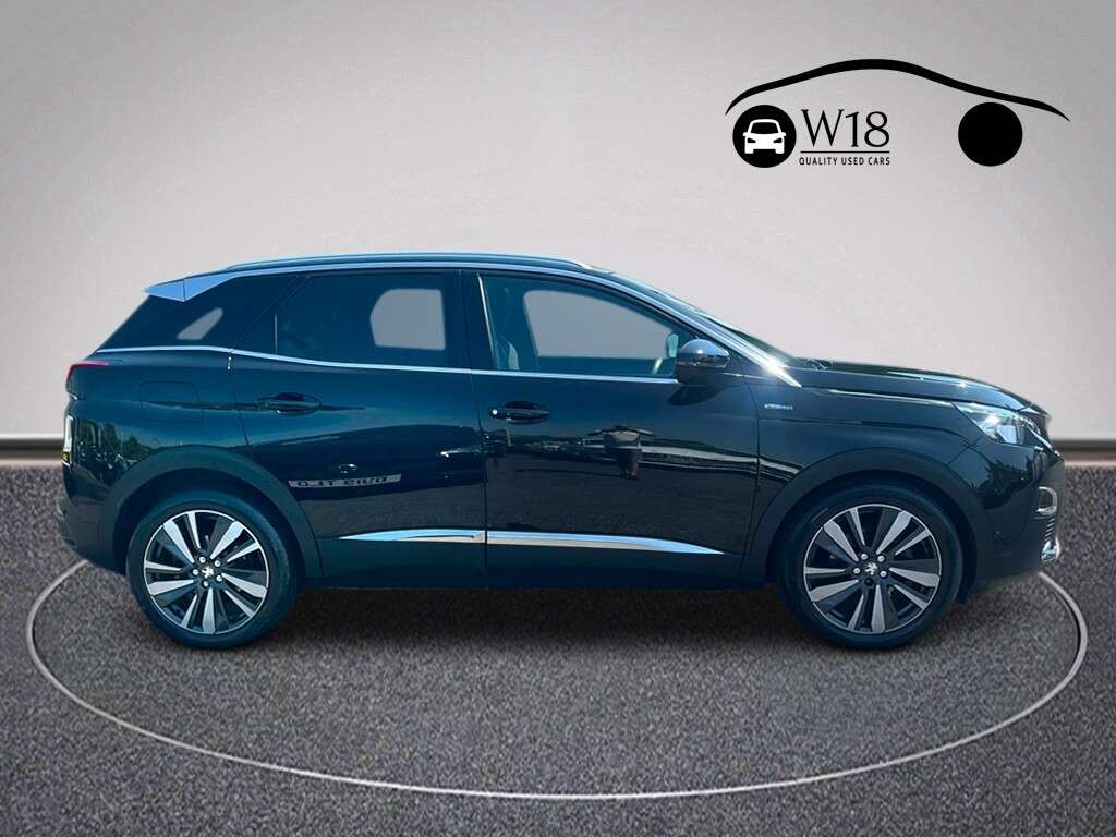 A 2019 PEUGEOT 3008 1.5 BlueHDi GT Line Premium SUV 5dr Diesel Manual Euro 6 (s/s) (130 ps) A 2019 PEUGEOT 3008 1.5 BlueHDi GT Line Premium SUV 5dr Diesel Manual Euro 6 (s/s) (130 ps)