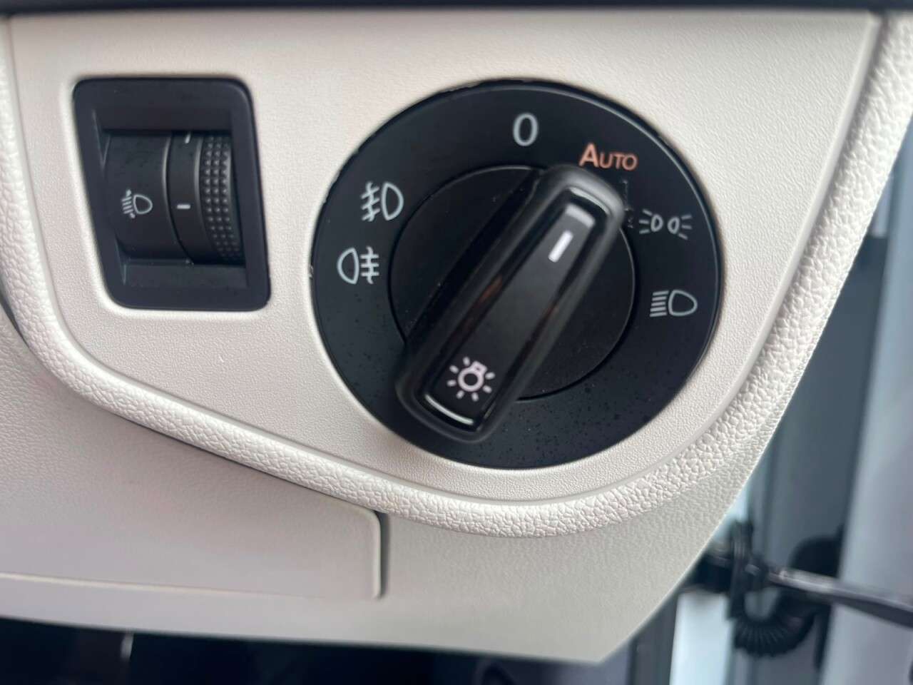 2020 VOLKSWAGEN POLO 2020 VOLKSWAGEN POLO