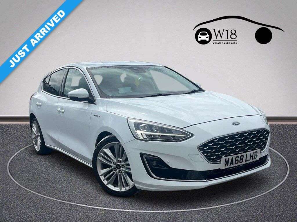 A 2019 FORD FOCUS 1.0T EcoBoost Vignale Hatchback 5dr Petrol Manual Euro 6 (s/s) (125 ps) A 2019 FORD FOCUS 1.0T EcoBoost Vignale Hatchback 5dr Petrol Manual Euro 6 (s/s) (125 ps)