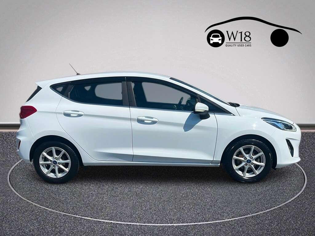 A 2018 FORD FIESTA 1.1 Ti-VCT Zetec Hatchback 5dr Petrol Manual Euro 6 (s/s) (85 ps) A 2018 FORD FIESTA 1.1 Ti-VCT Zetec Hatchback 5dr Petrol Manual Euro 6 (s/s) (85 ps)
