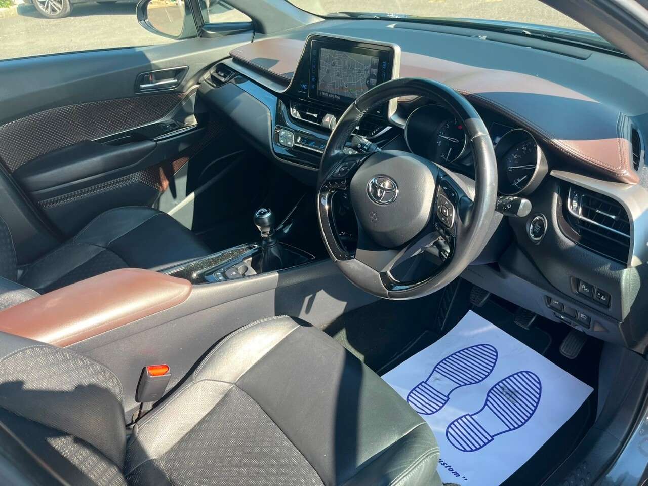 2018 TOYOTA C-HR 2018 TOYOTA C-HR