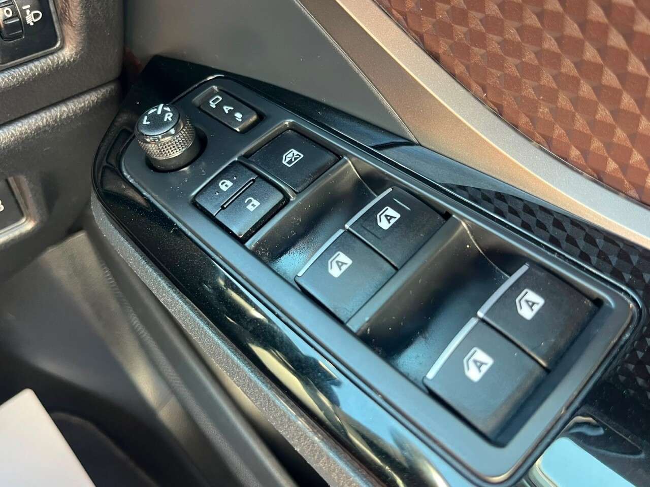 2018 TOYOTA C-HR 2018 TOYOTA C-HR