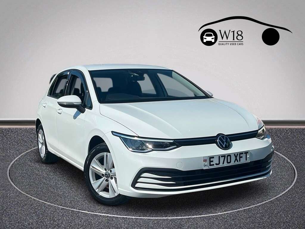 A 2020 VOLKSWAGEN GOLF 1.0 TSI Life Hatchback 5dr Petrol Manual Euro 6 (s/s) (110 ps) A 2020 VOLKSWAGEN GOLF 1.0 TSI Life Hatchback 5dr Petrol Manual Euro 6 (s/s) (110 ps)