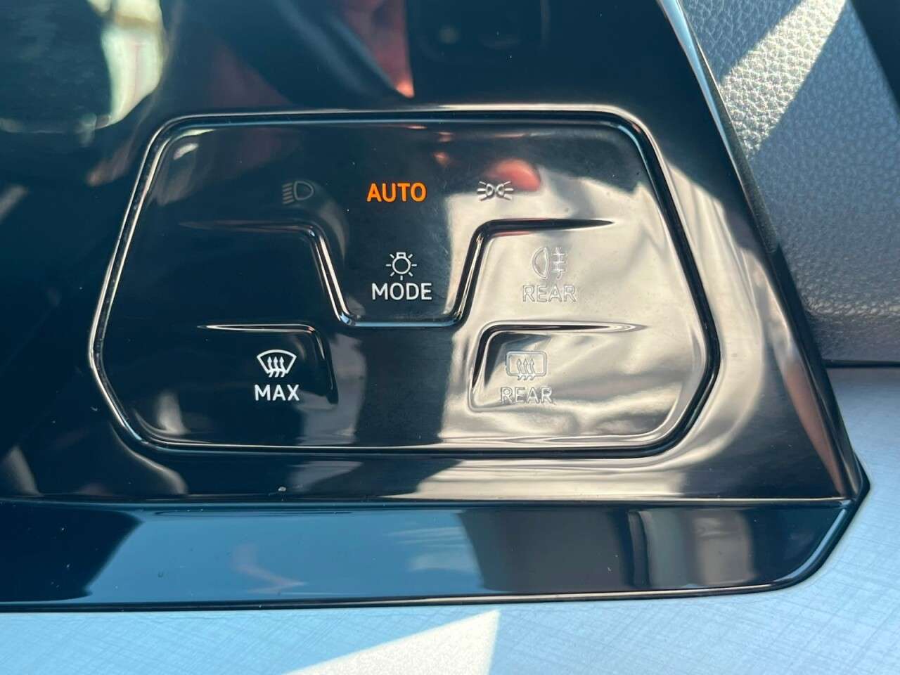 2020 VOLKSWAGEN GOLF 2020 VOLKSWAGEN GOLF
