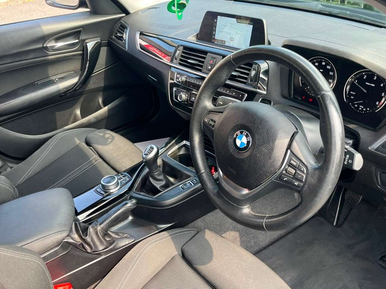 A 2018 BMW 1 SERIES 1.5 116d Sport Hatchback 5dr Diesel Manual Euro 6 (s/s) (116 ps) A 2018 BMW 1 SERIES 1.5 116d Sport Hatchback 5dr Diesel Manual Euro 6 (s/s) (116 ps)