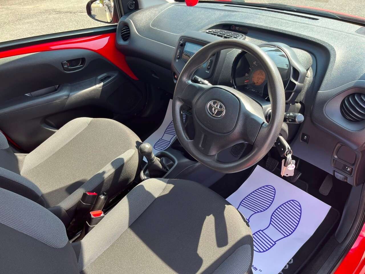 2016 TOYOTA AYGO 2016 TOYOTA AYGO