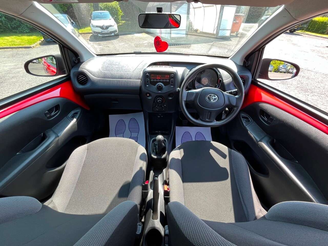 2016 TOYOTA AYGO 2016 TOYOTA AYGO