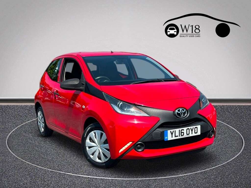 A 2016 TOYOTA AYGO 1.0 VVT-i x Hatchback 5dr Petrol Manual Euro 5 Euro 5 (68 ps) A 2016 TOYOTA AYGO 1.0 VVT-i x Hatchback 5dr Petrol Manual Euro 5 Euro 5 (68 ps)