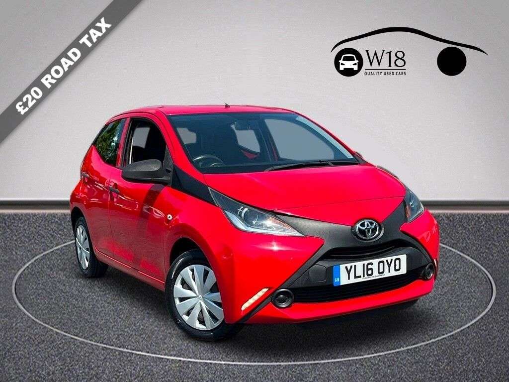 A 2016 TOYOTA AYGO 1.0 VVT-i x Hatchback 5dr Petrol Manual Euro 5 Euro 5 (68 ps) A 2016 TOYOTA AYGO 1.0 VVT-i x Hatchback 5dr Petrol Manual Euro 5 Euro 5 (68 ps)