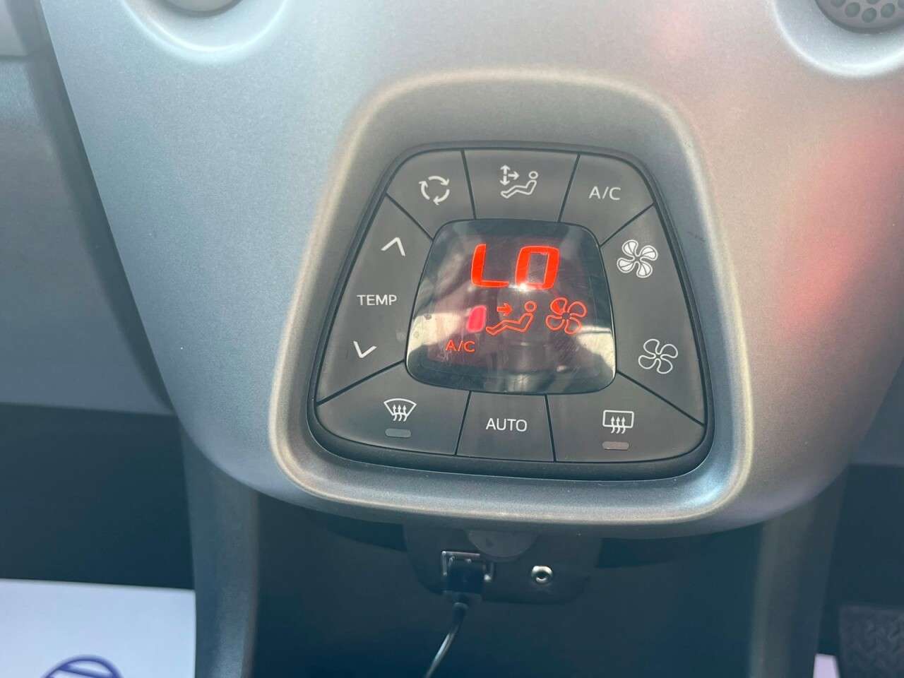 2019 TOYOTA AYGO 2019 TOYOTA AYGO