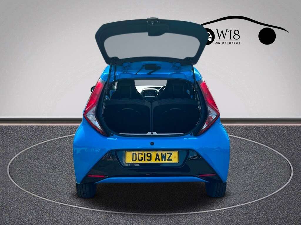 2019 TOYOTA AYGO 2019 TOYOTA AYGO