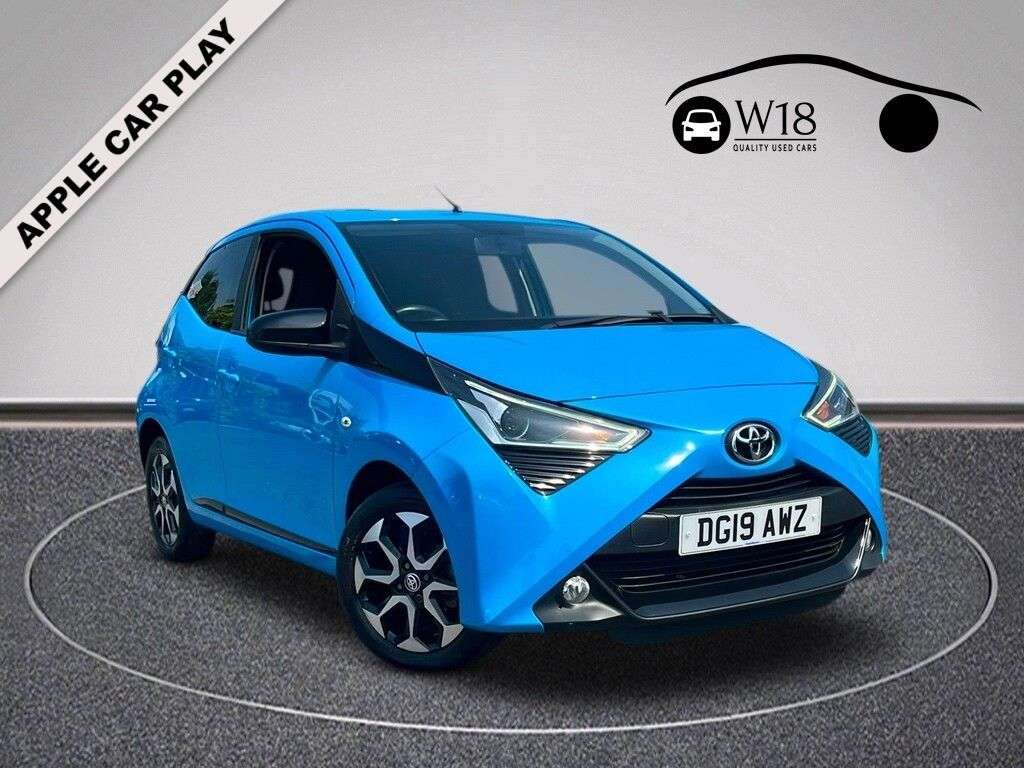 A 2019 TOYOTA AYGO 1.0 VVT-i x-trend Hatchback 5dr Petrol Manual Euro 6 (71 ps) A 2019 TOYOTA AYGO 1.0 VVT-i x-trend Hatchback 5dr Petrol Manual Euro 6 (71 ps)