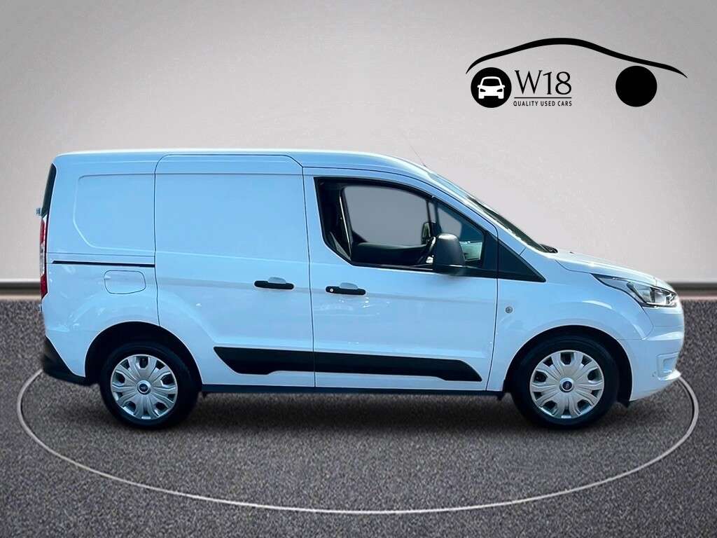 A 2022 FORD TRANSIT CONNECT 1.5 220 EcoBlue Trend Crew Van Double Cab 6dr Diesel Manual L1 Euro 6 (s/s) A 2022 FORD TRANSIT CONNECT 1.5 220 EcoBlue Trend Crew Van Double Cab 6dr Diesel Manual L1 Euro 6 (s/s)