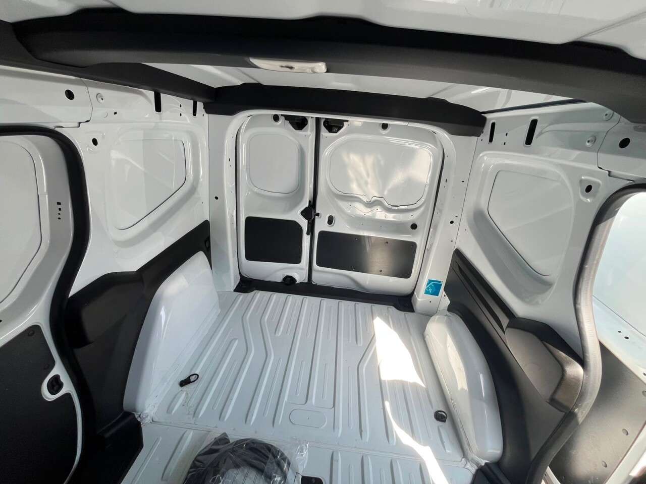 2024 RENAULT KANGOO 2024 RENAULT KANGOO