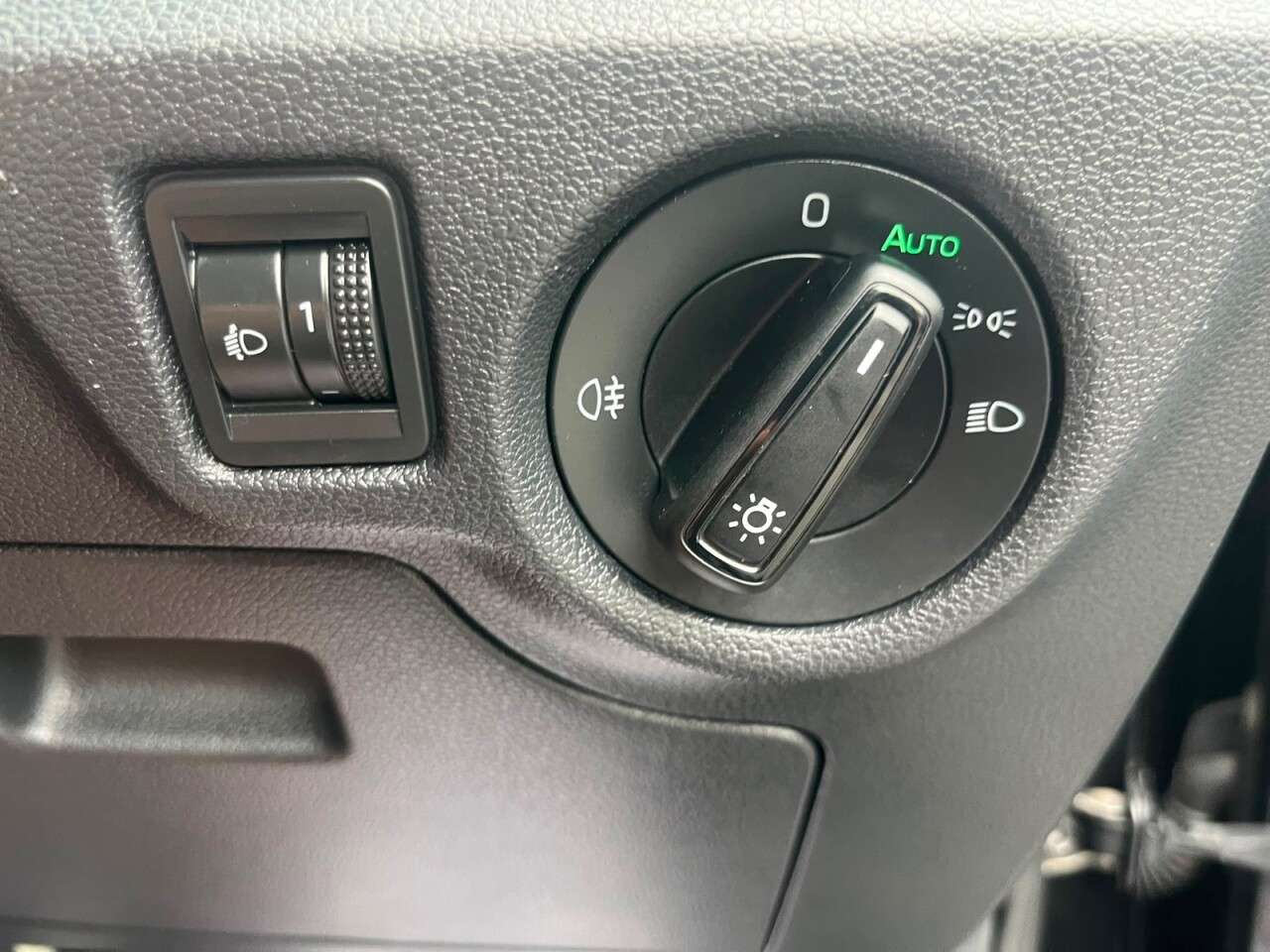 2021 SKODA KAMIQ 2021 SKODA KAMIQ