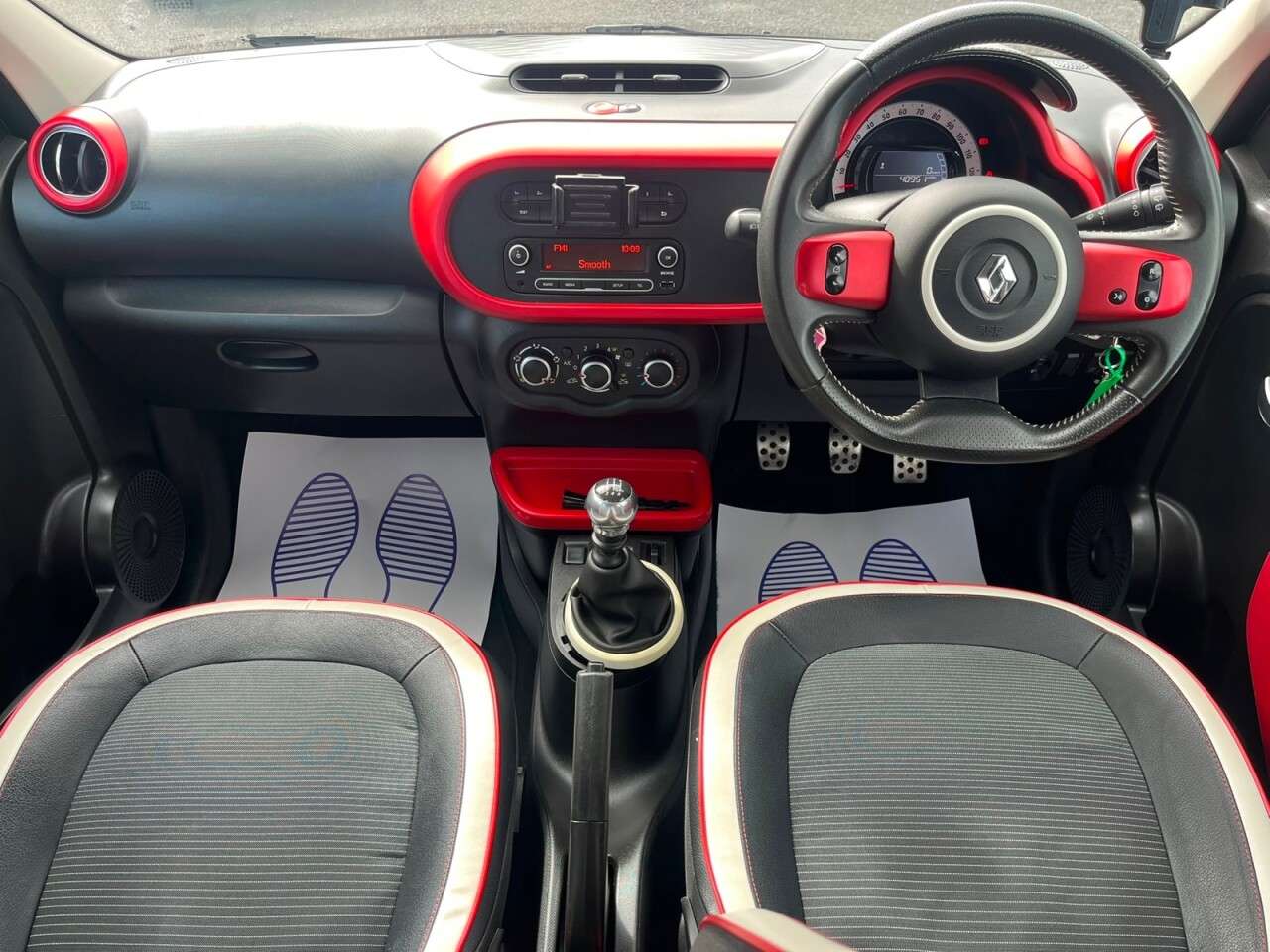 2015 RENAULT TWINGO 2015 RENAULT TWINGO