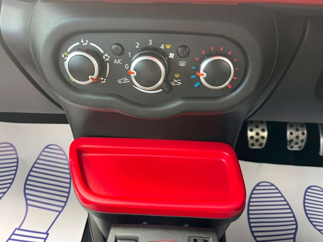 2015 RENAULT TWINGO 2015 RENAULT TWINGO