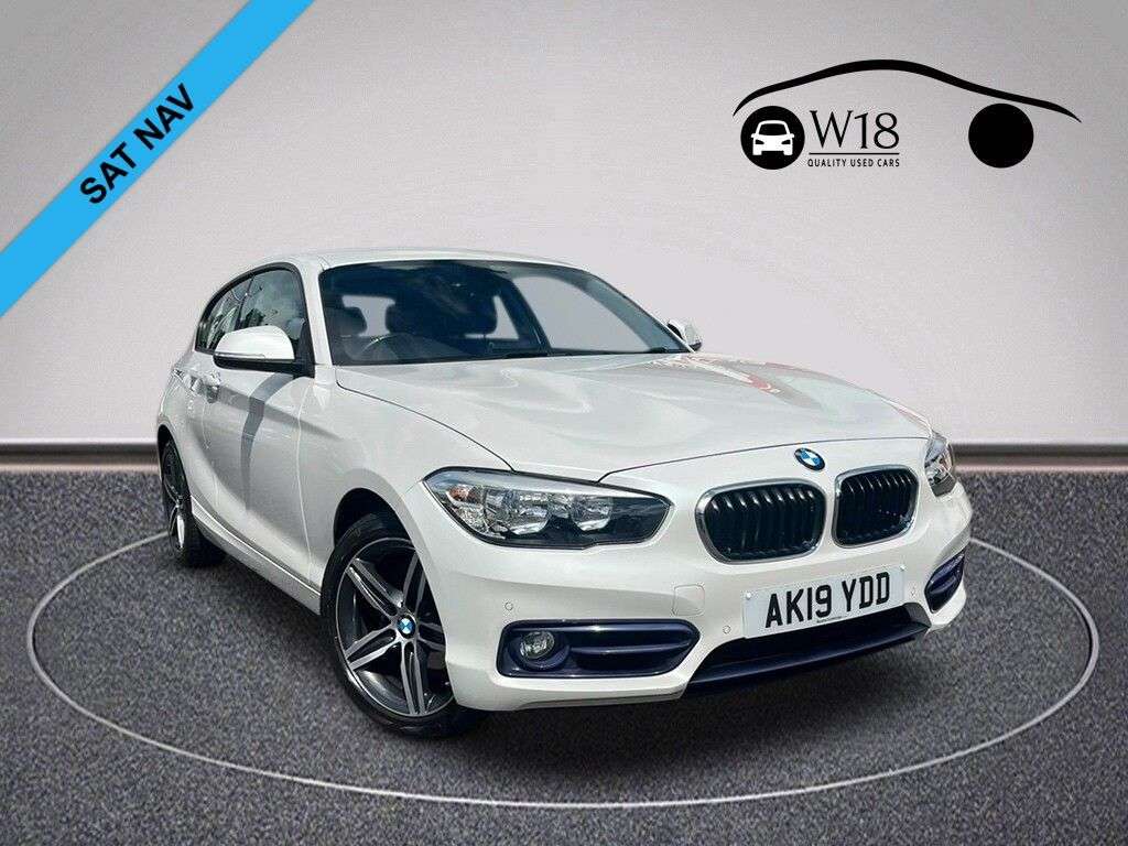 A 2019 BMW 1 SERIES 1.5 118i GPF Sport Hatchback 3dr Petrol Manual Euro 6 (s/s) (136 ps) A 2019 BMW 1 SERIES 1.5 118i GPF Sport Hatchback 3dr Petrol Manual Euro 6 (s/s) (136 ps)