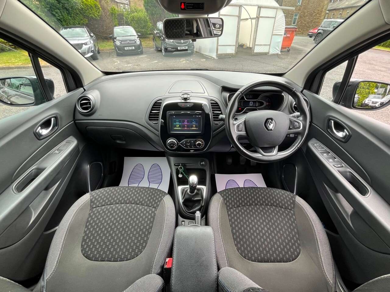 2017 RENAULT CAPTUR 2017 RENAULT CAPTUR