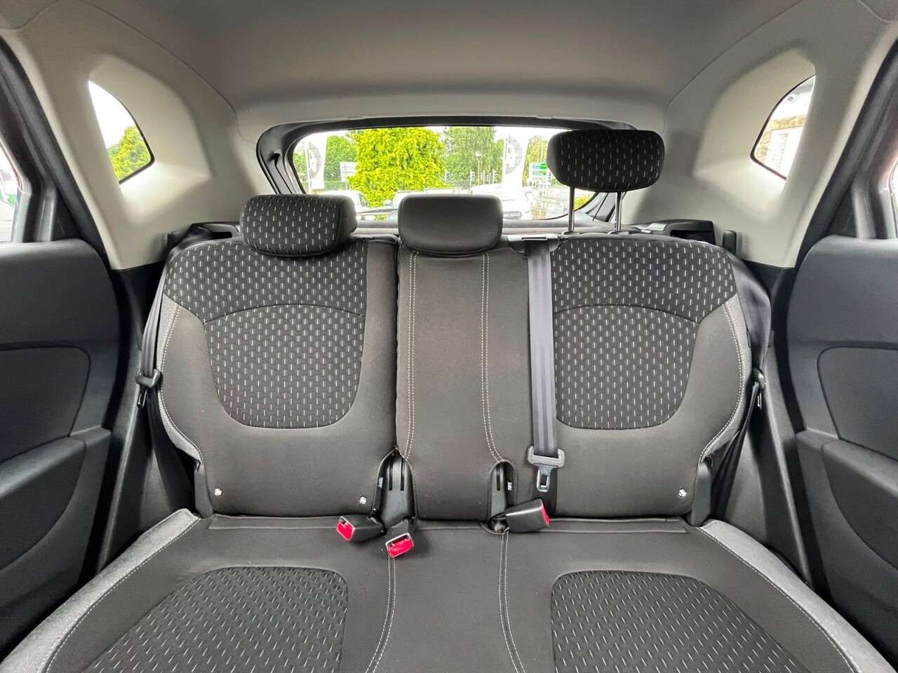 2017 RENAULT CAPTUR 2017 RENAULT CAPTUR