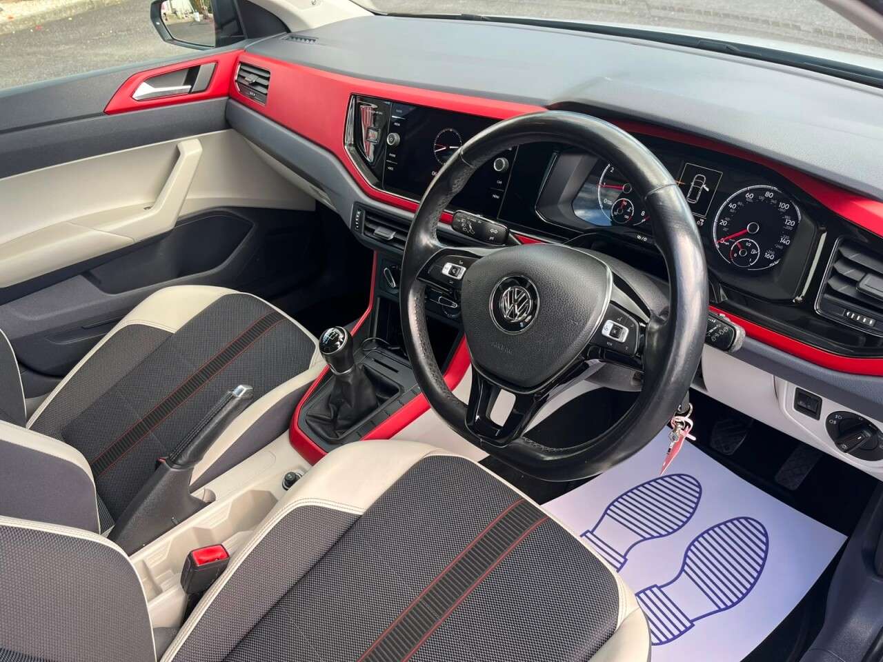 2018 VOLKSWAGEN POLO 2018 VOLKSWAGEN POLO