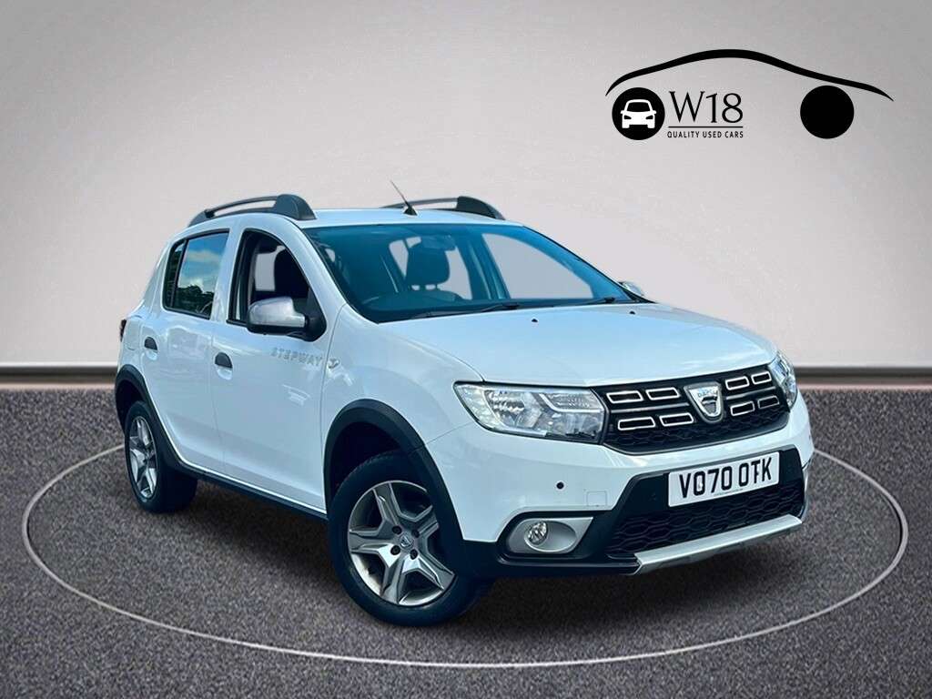 A 2020 DACIA SANDERO STEPWAY 0.9 TCe Comfort Hatchback 5dr Petrol Manual Euro 6 (s/s) (90 ps) A 2020 DACIA SANDERO STEPWAY 0.9 TCe Comfort Hatchback 5dr Petrol Manual Euro 6 (s/s) (90 ps)