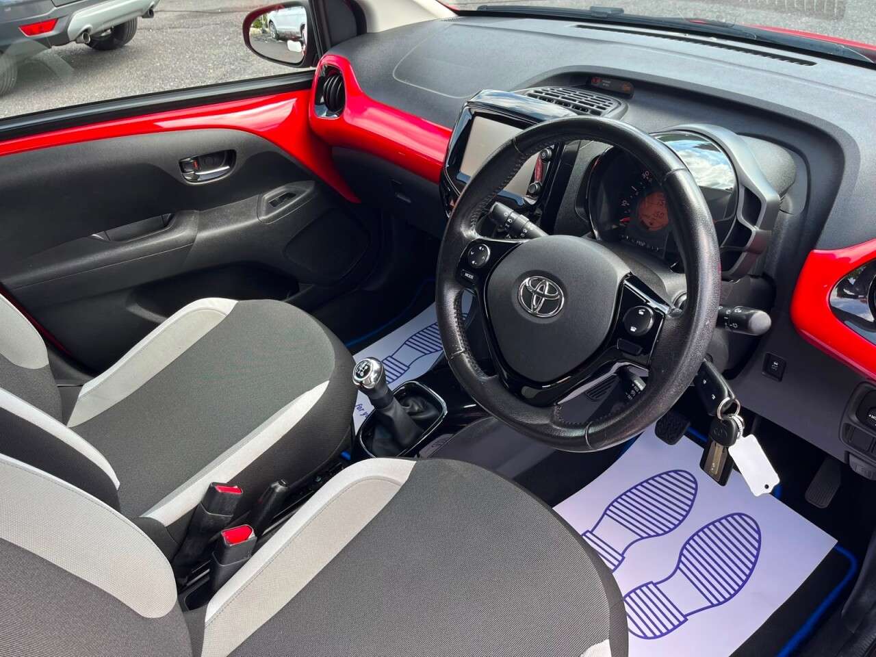 2017 TOYOTA AYGO 2017 TOYOTA AYGO