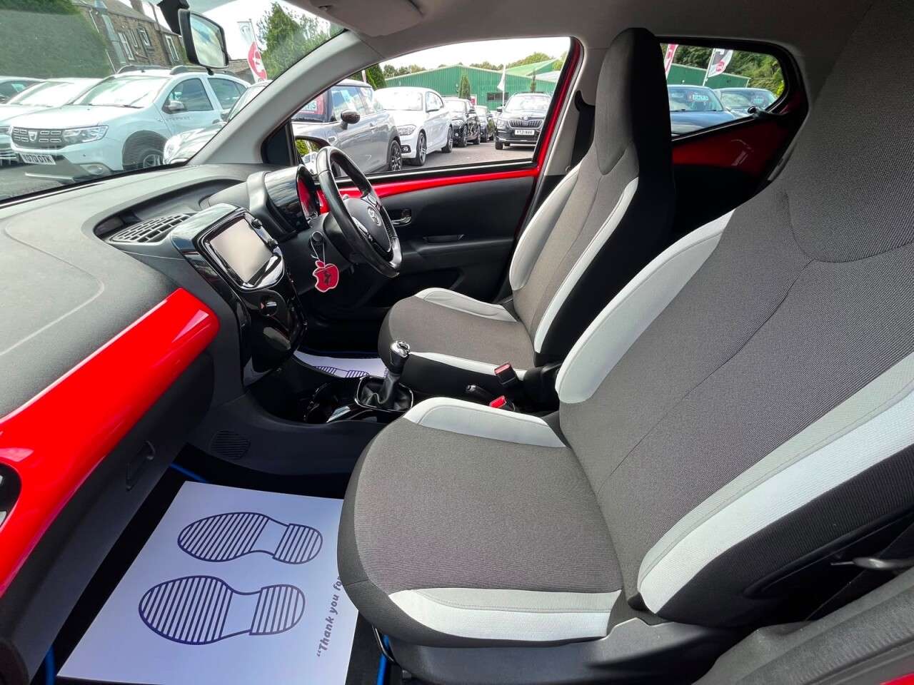 2017 TOYOTA AYGO 2017 TOYOTA AYGO