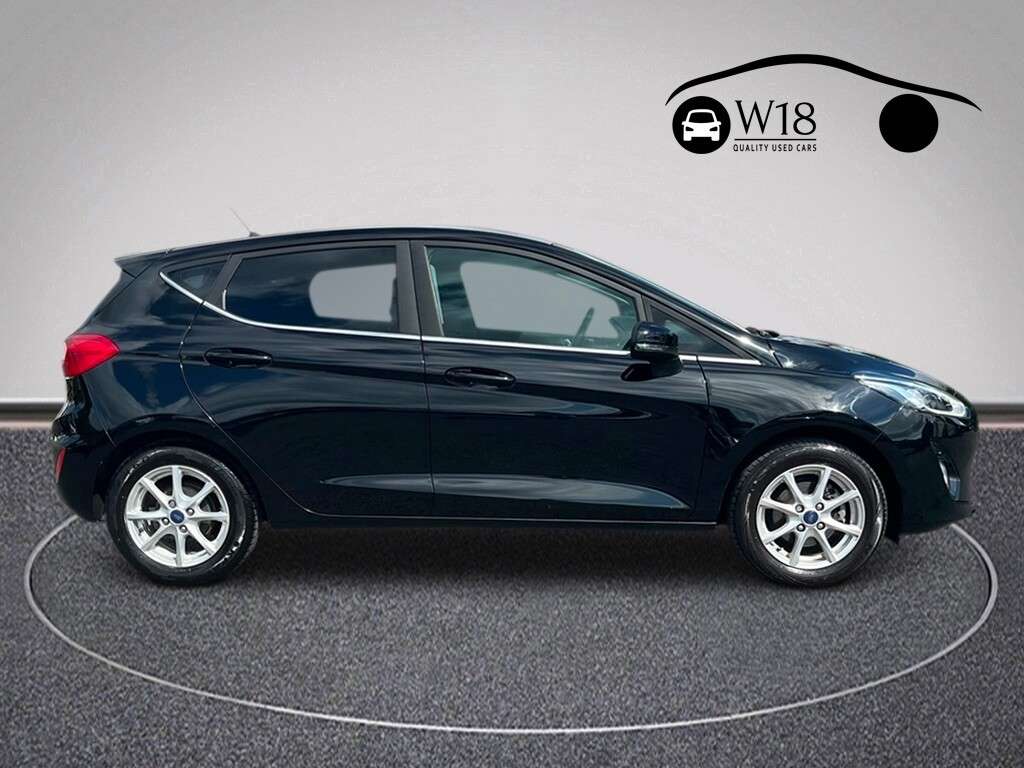 A 2019 FORD FIESTA 1.1 Ti-VCT Zetec Hatchback 5dr Petrol Manual Euro 6 (s/s) (85 ps) A 2019 FORD FIESTA 1.1 Ti-VCT Zetec Hatchback 5dr Petrol Manual Euro 6 (s/s) (85 ps)