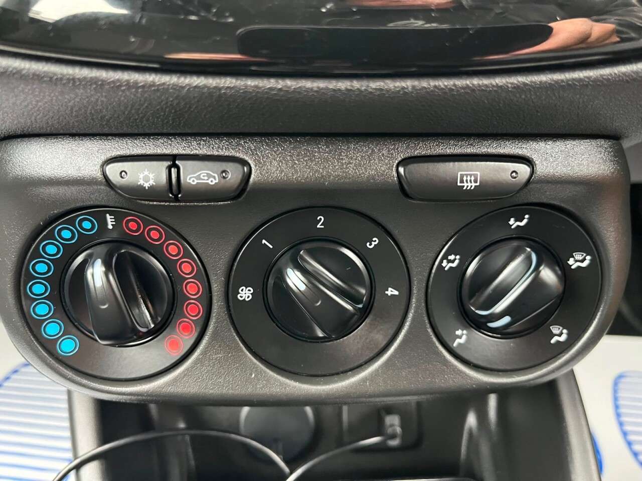 2017 VAUXHALL CORSA 2017 VAUXHALL CORSA