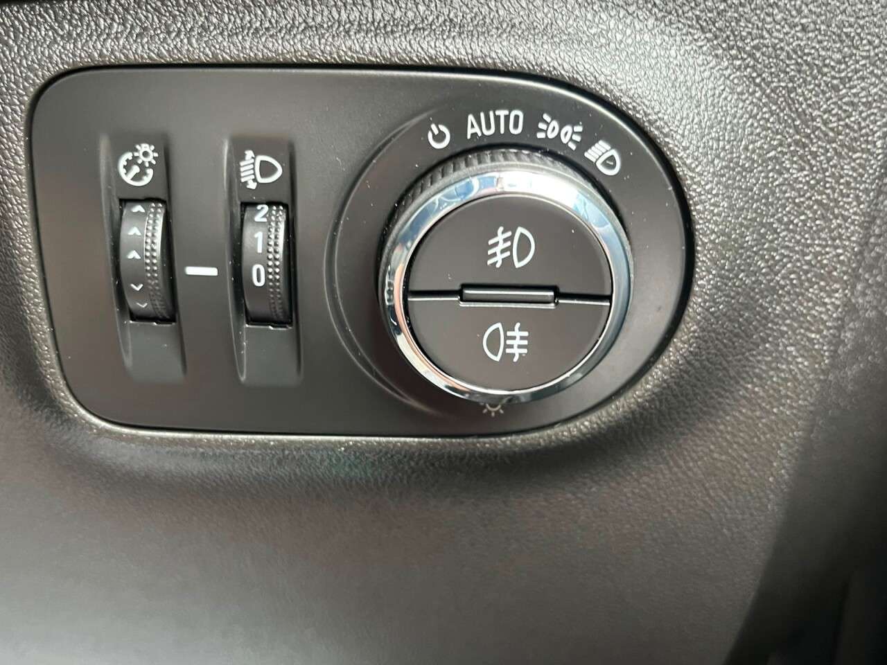 2017 VAUXHALL CORSA 2017 VAUXHALL CORSA