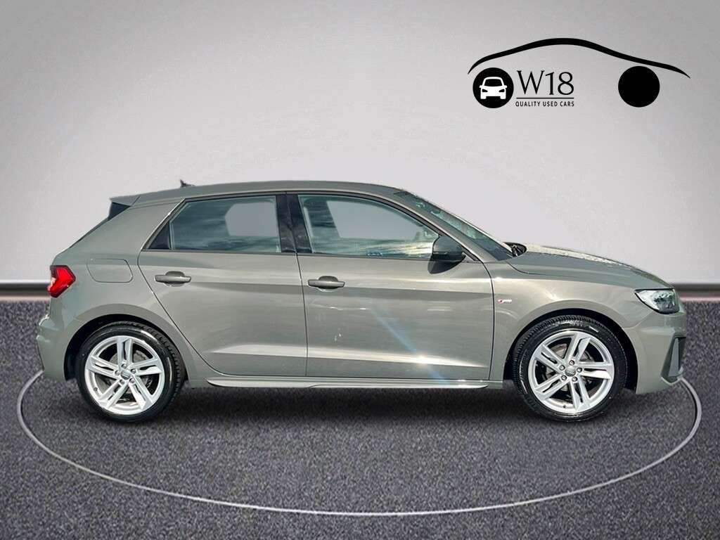 A 2020 AUDI A1 1.0 TFSI 25 S line Sportback 5dr Petrol Manual Euro 6 (s/s) (95 ps) A 2020 AUDI A1 1.0 TFSI 25 S line Sportback 5dr Petrol Manual Euro 6 (s/s) (95 ps)