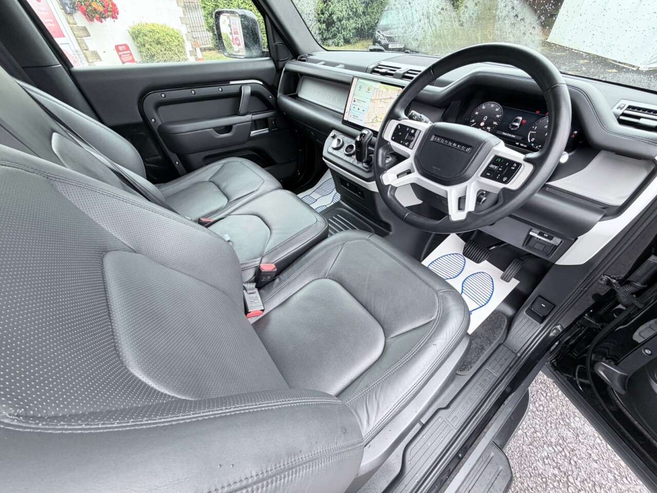 2025 LAND ROVER DEFENDER 90 2025 LAND ROVER DEFENDER 90