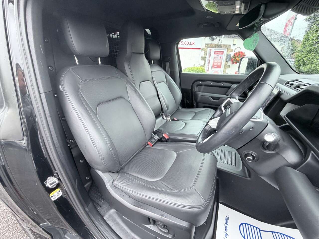 2025 LAND ROVER DEFENDER 90 2025 LAND ROVER DEFENDER 90