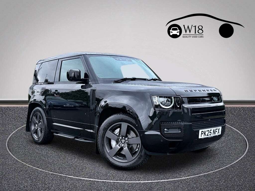 A 2025 LAND ROVER DEFENDER 90 3.0 D350 MHEV X-Dynamic HSE Hard Top SUV 3dr Diesel Auto 4WD SWB Euro 6 (s/ A 2025 LAND ROVER DEFENDER 90 3.0 D350 MHEV X-Dynamic HSE Hard Top SUV 3dr Diesel Auto 4WD SWB Euro 6 (s/