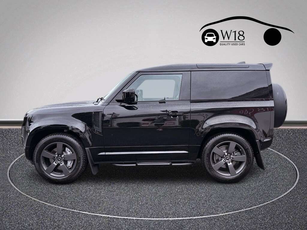 2025 LAND ROVER DEFENDER 90 2025 LAND ROVER DEFENDER 90