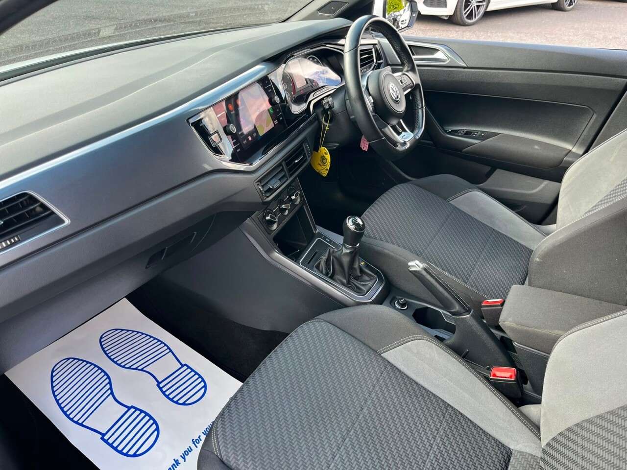 2019 VOLKSWAGEN POLO 2019 VOLKSWAGEN POLO