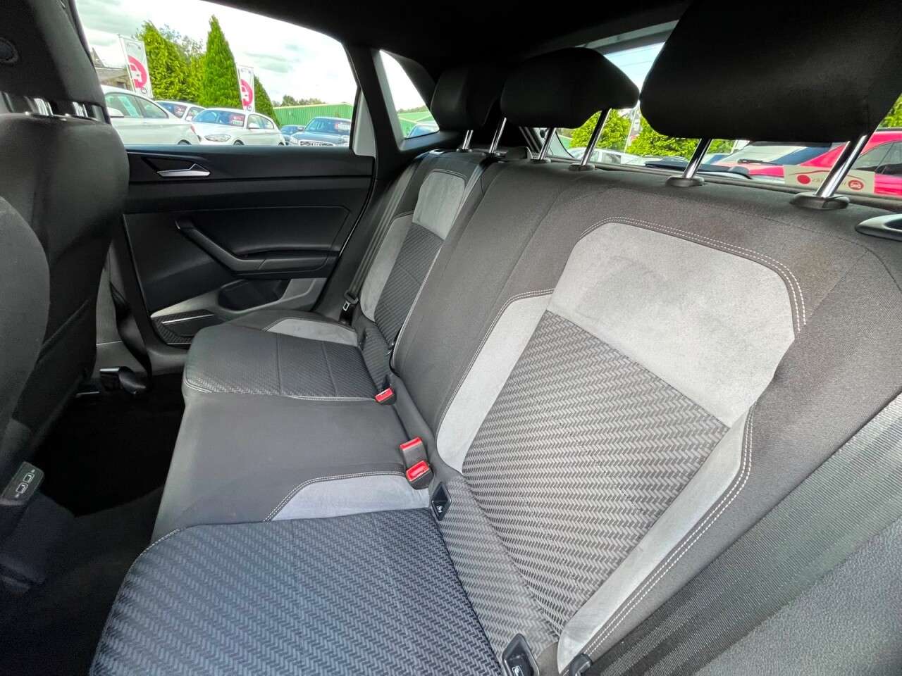 2019 VOLKSWAGEN POLO 2019 VOLKSWAGEN POLO