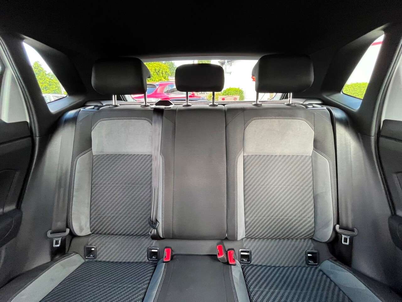 2019 VOLKSWAGEN POLO 2019 VOLKSWAGEN POLO