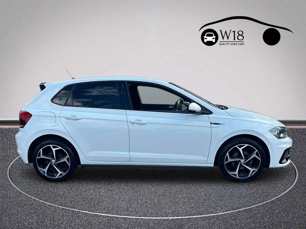 A 2019 VOLKSWAGEN POLO 1.0 TSI GPF R-Line Hatchback 5dr Petrol Manual Euro 6 (s/s) (95 ps) A 2019 VOLKSWAGEN POLO 1.0 TSI GPF R-Line Hatchback 5dr Petrol Manual Euro 6 (s/s) (95 ps)