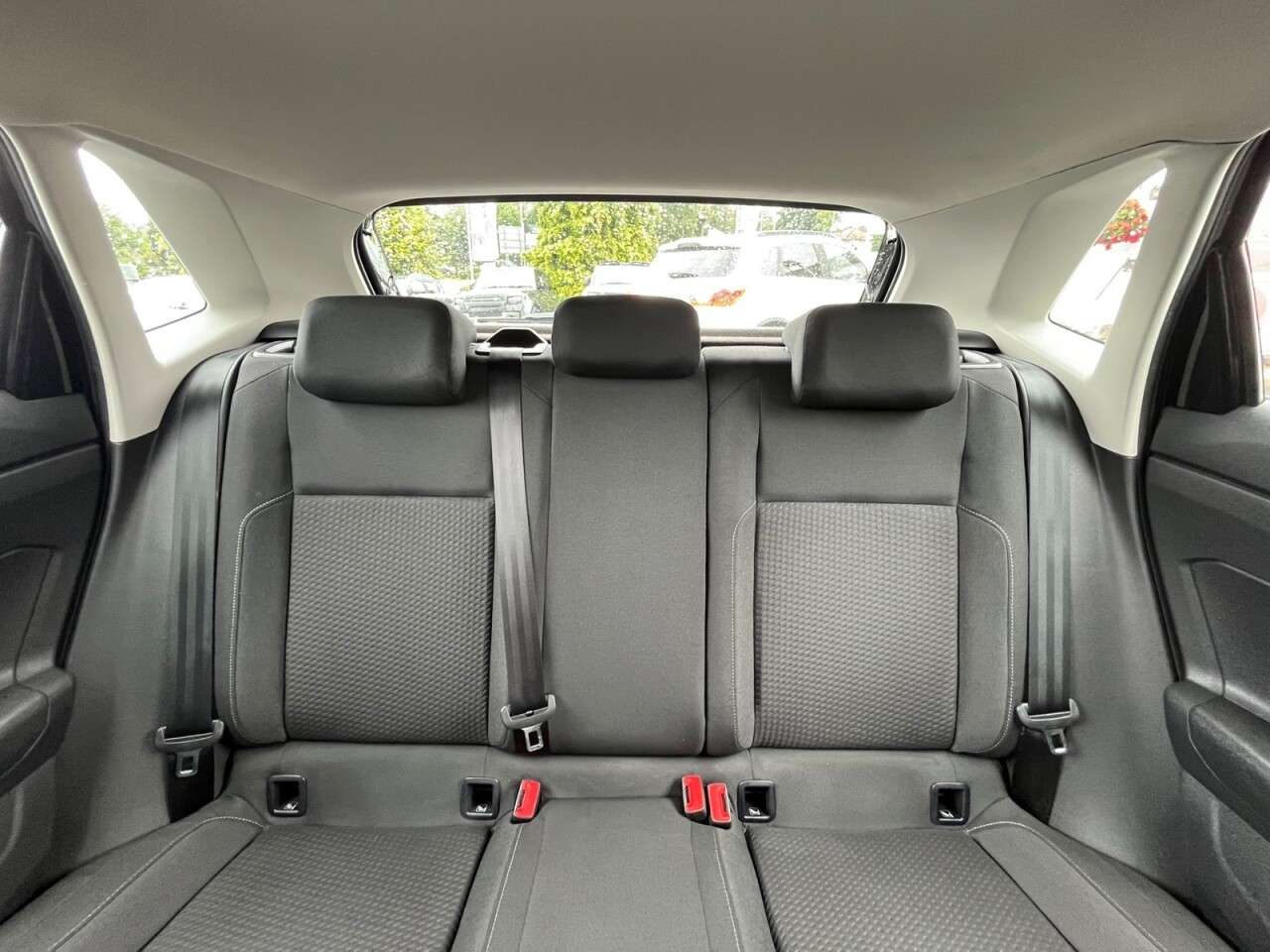2019 VOLKSWAGEN POLO 2019 VOLKSWAGEN POLO