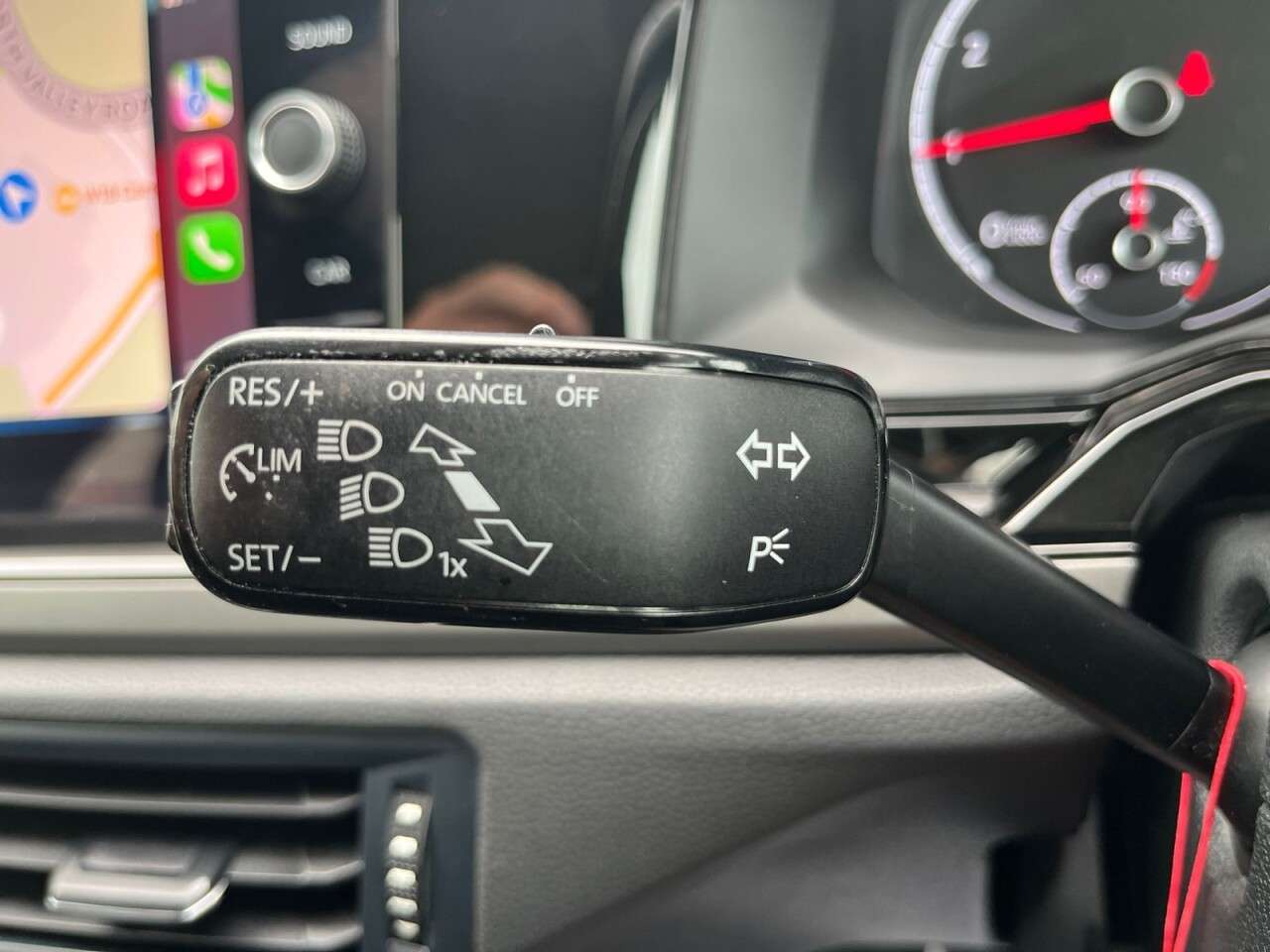 2019 VOLKSWAGEN POLO 2019 VOLKSWAGEN POLO