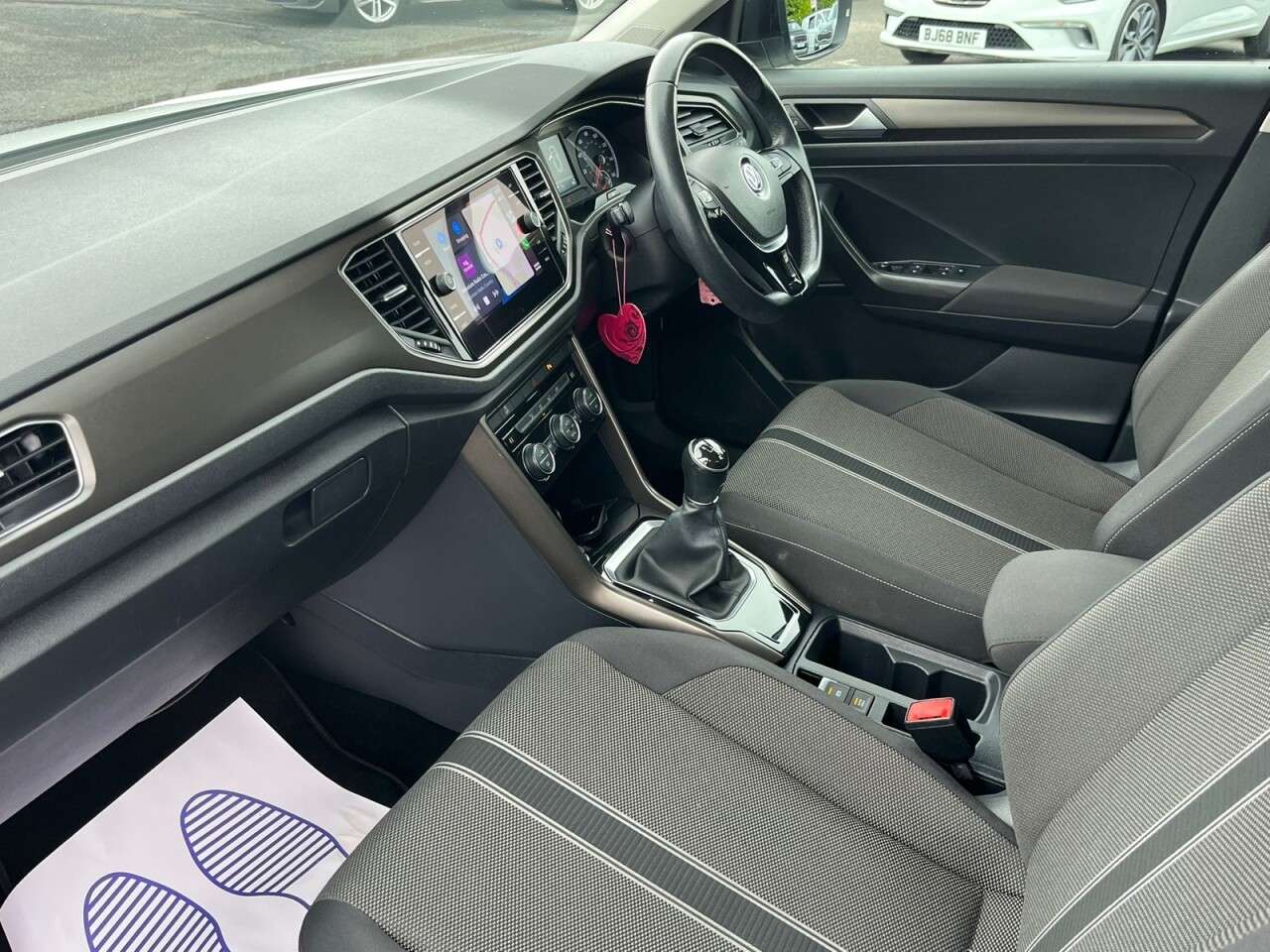 2018 VOLKSWAGEN T-ROC 2018 VOLKSWAGEN T-ROC