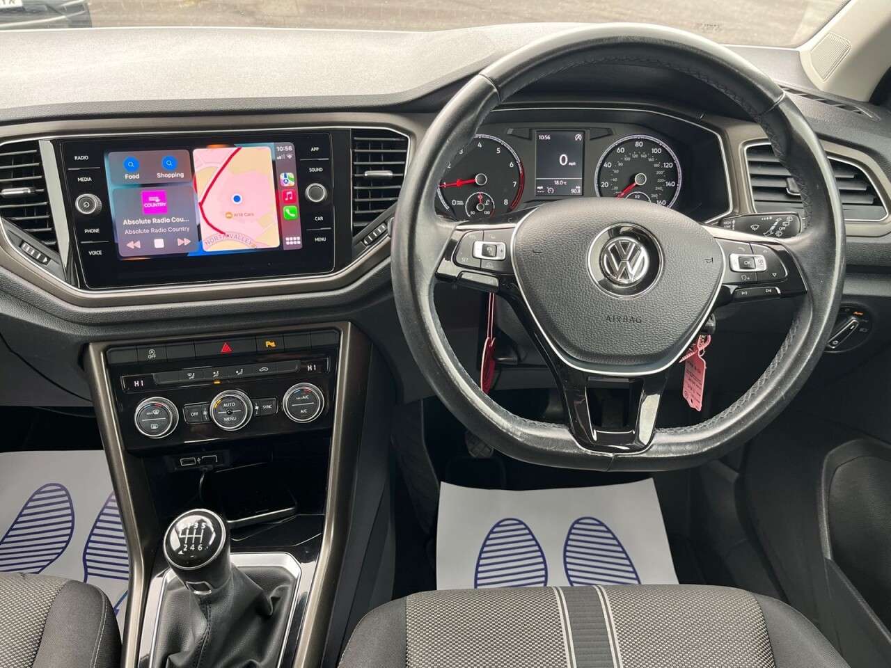 2018 VOLKSWAGEN T-ROC 2018 VOLKSWAGEN T-ROC