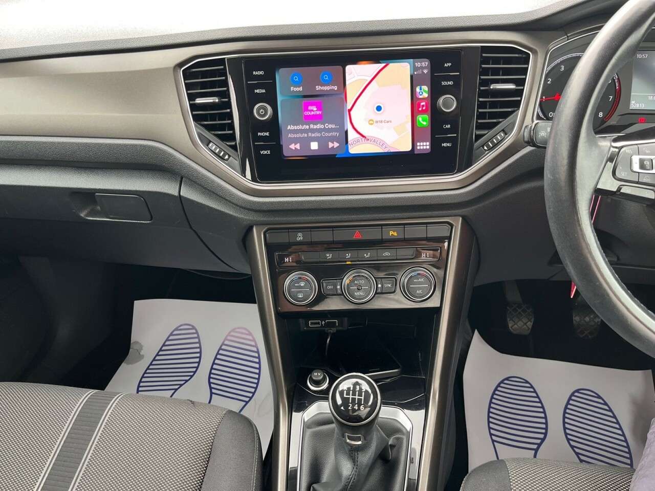 2018 VOLKSWAGEN T-ROC 2018 VOLKSWAGEN T-ROC